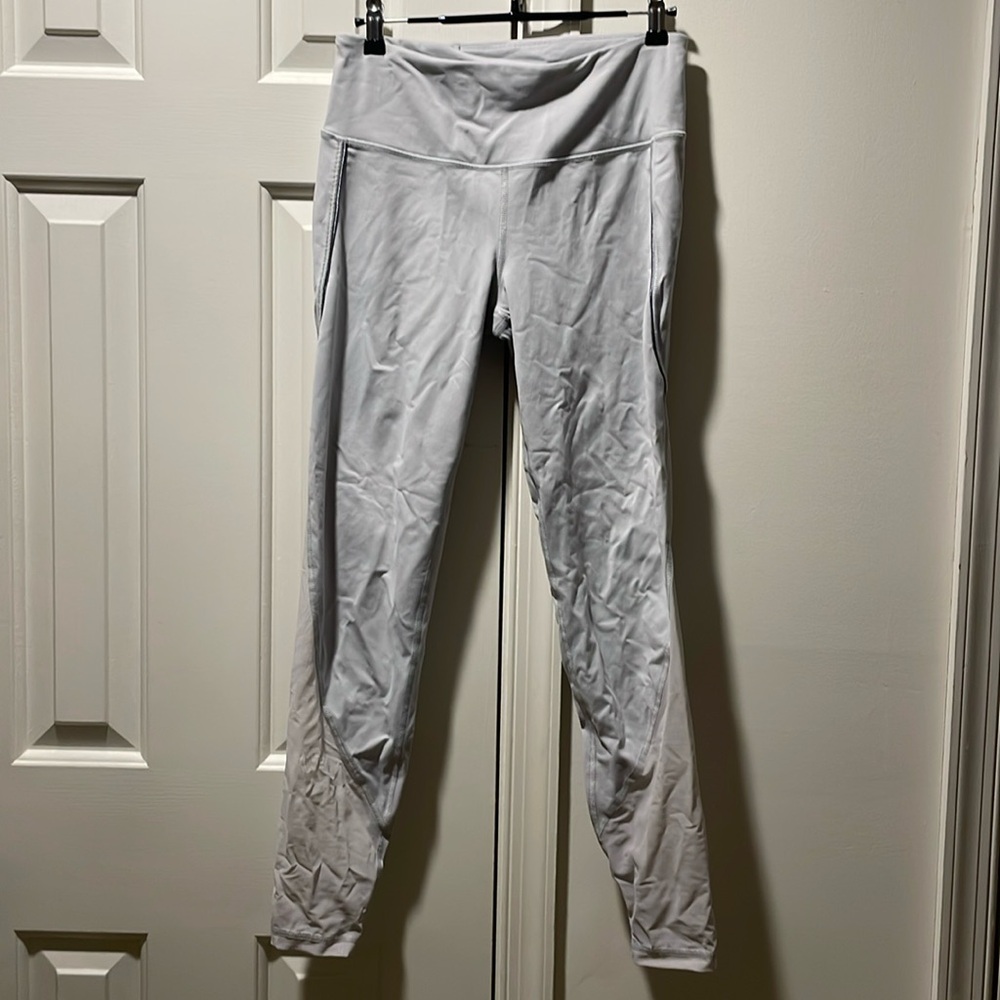 Victoria’s Secret Sport - Knockout by Victoria’s Secret - Leggings 🩶